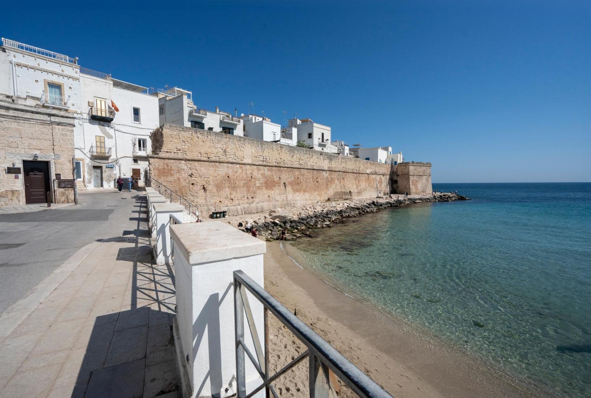 Heart Of Monopoli Apartments Near The Sea エクステリア 写真
